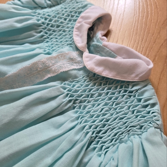 Vintage 1980s Polly Flinders pastel teal collared smocked dress - Picture 3 of 8